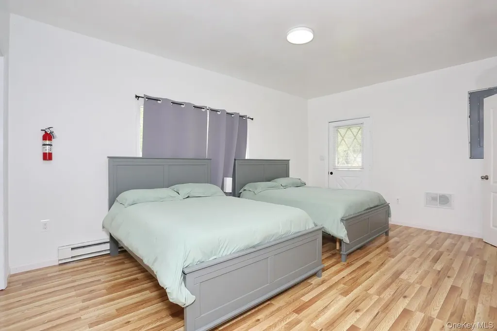 17 Harvard Square Woodridge NY 12789