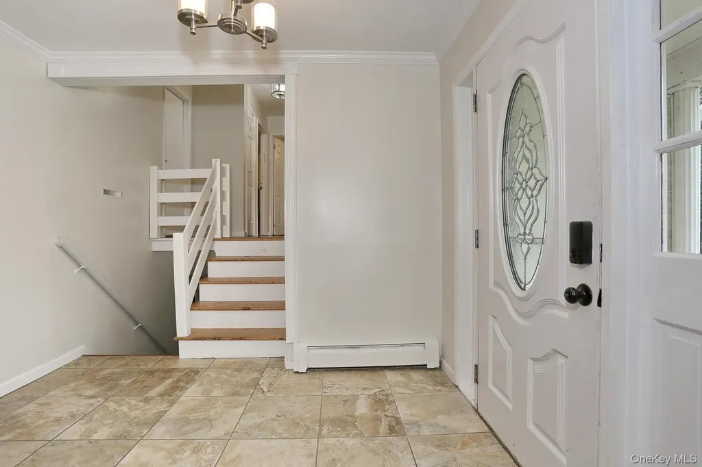 17 Harvard Square Woodridge NY 12789