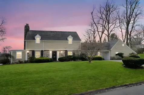 37 Hathaway Lane White Plains NY 10605