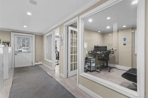 1050 Mamaroneck Avenue Mamaroneck NY 10543