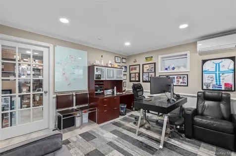 1050 Mamaroneck Avenue Mamaroneck NY 10543