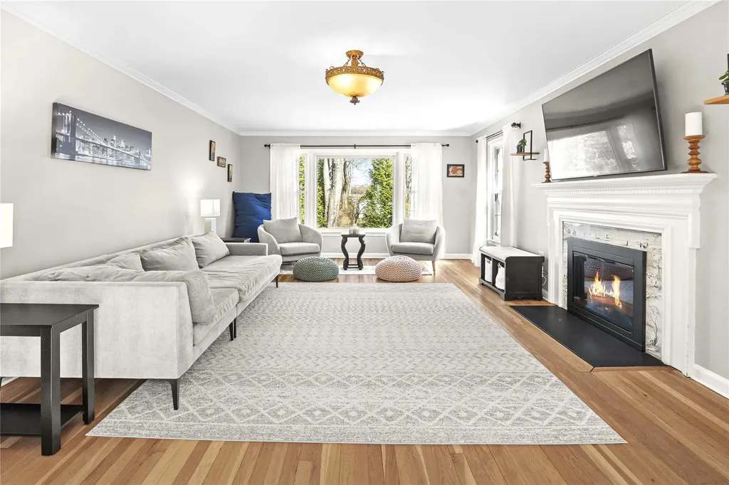 14 Richbell Road White Plains NY 10605