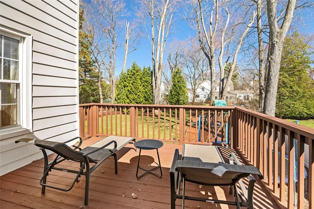 14 Richbell Road White Plains NY 10605