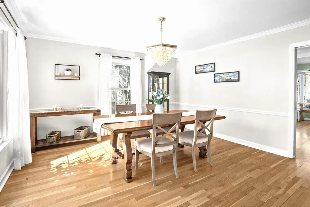 14 Richbell Road White Plains NY 10605