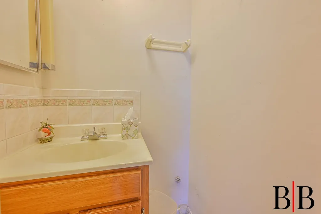 7406 Avenue U Brooklyn NY 11234
