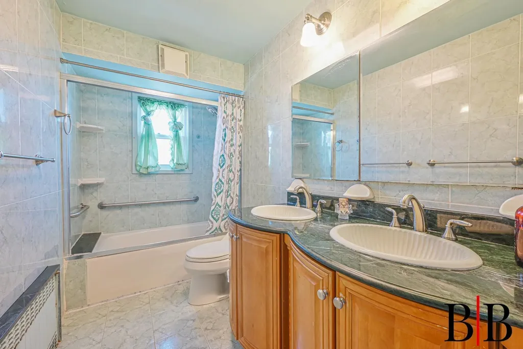 7406 Avenue U Brooklyn NY 11234