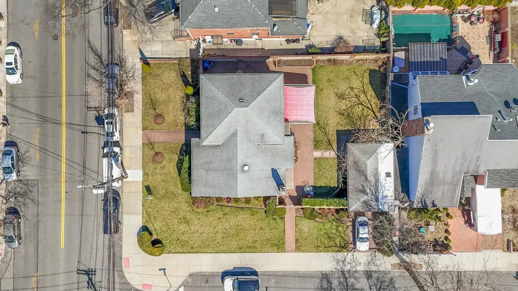 7406 Avenue U Brooklyn NY 11234