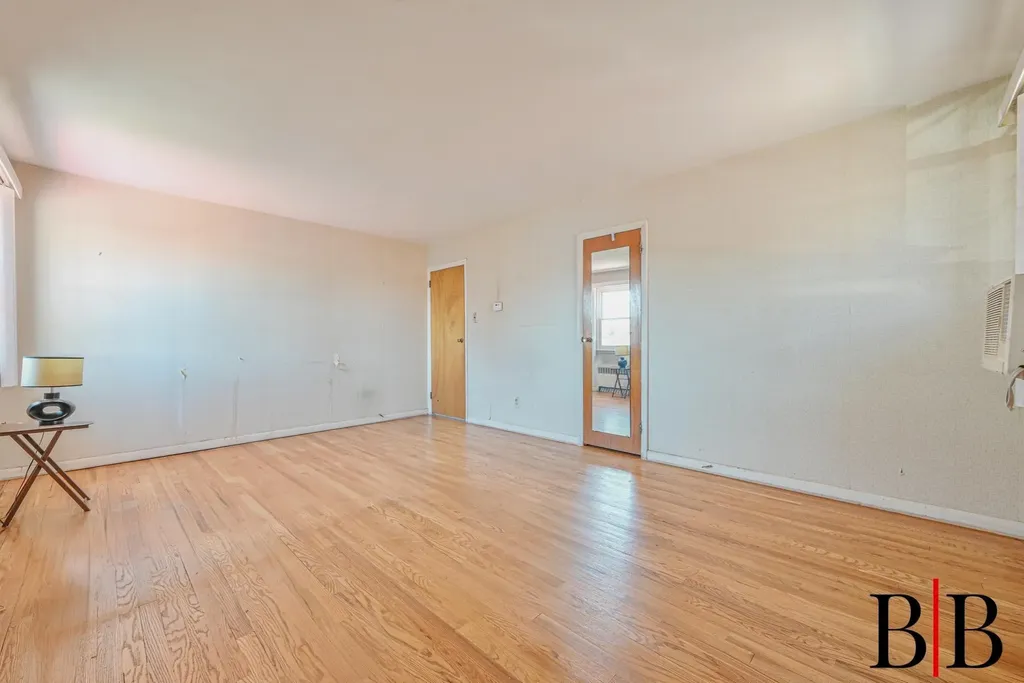 7406 Avenue U Brooklyn NY 11234