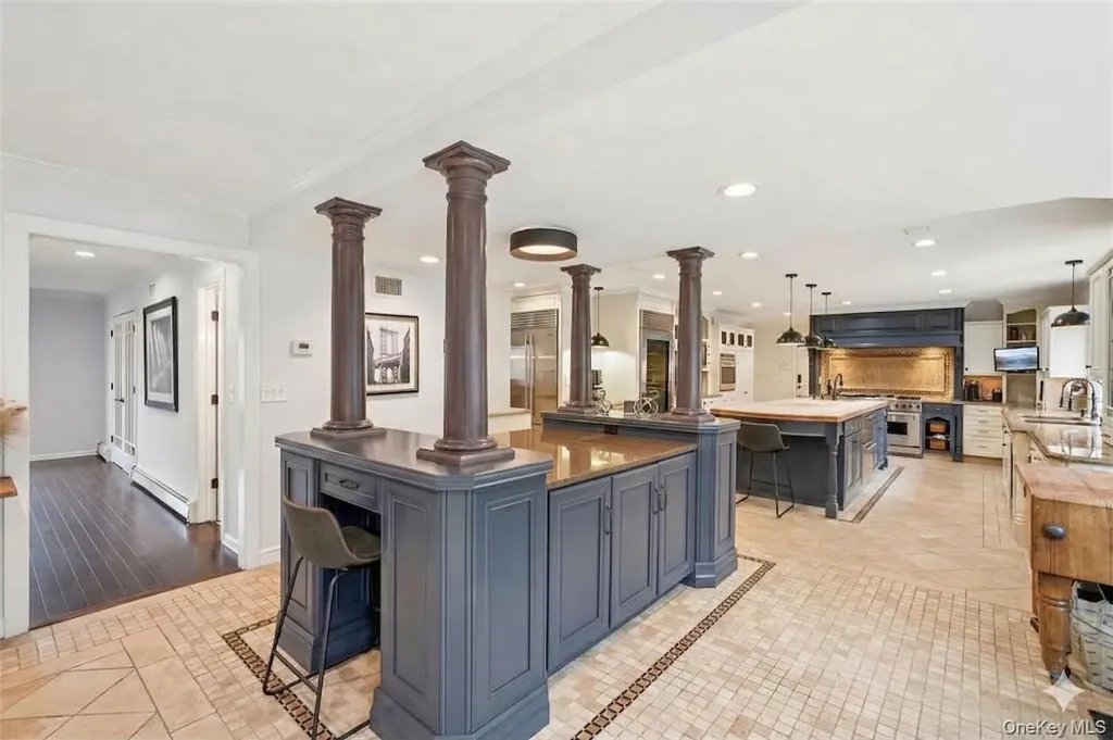 8 Tor Terrace New City NY 10956