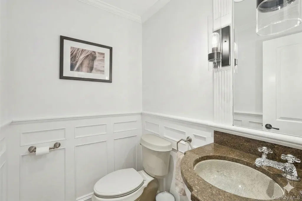 8 Tor Terrace New City NY 10956