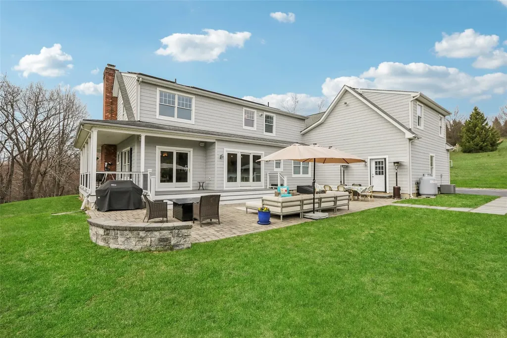 18 Panorama Drive Warwick NY 10990