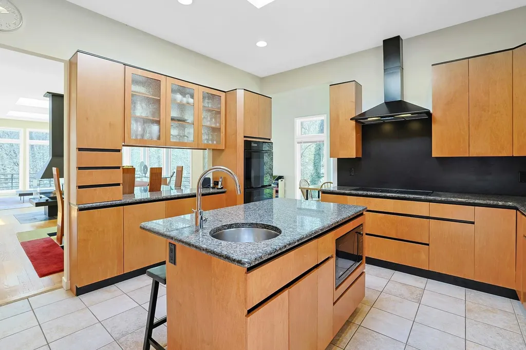 14 Laurel Lane Chappaqua NY 10514