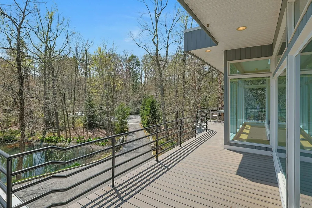 14 Laurel Lane Chappaqua NY 10514