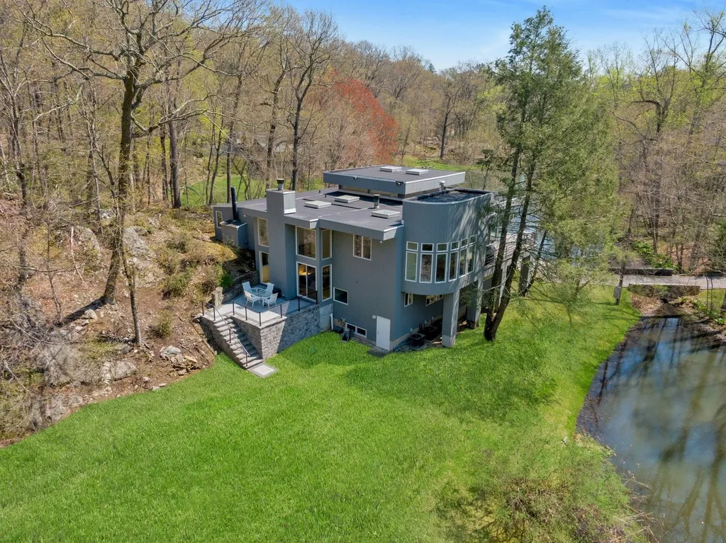 14 Laurel Lane Chappaqua NY 10514