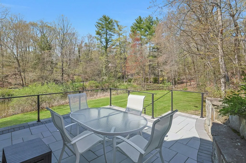 14 Laurel Lane Chappaqua NY 10514