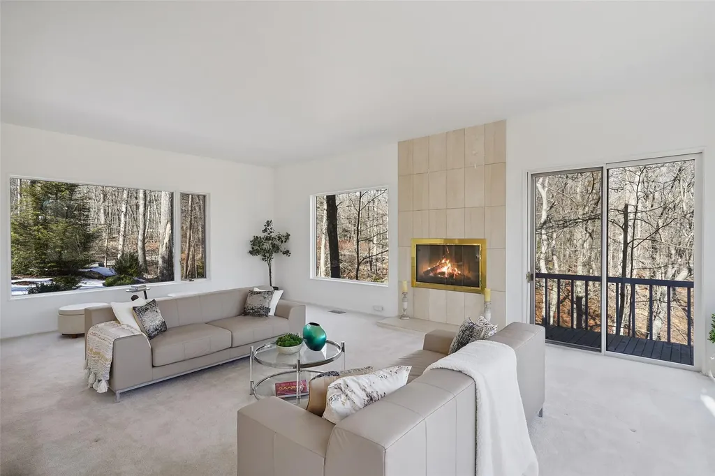 15 Sarles Road Pound Ridge NY 10576