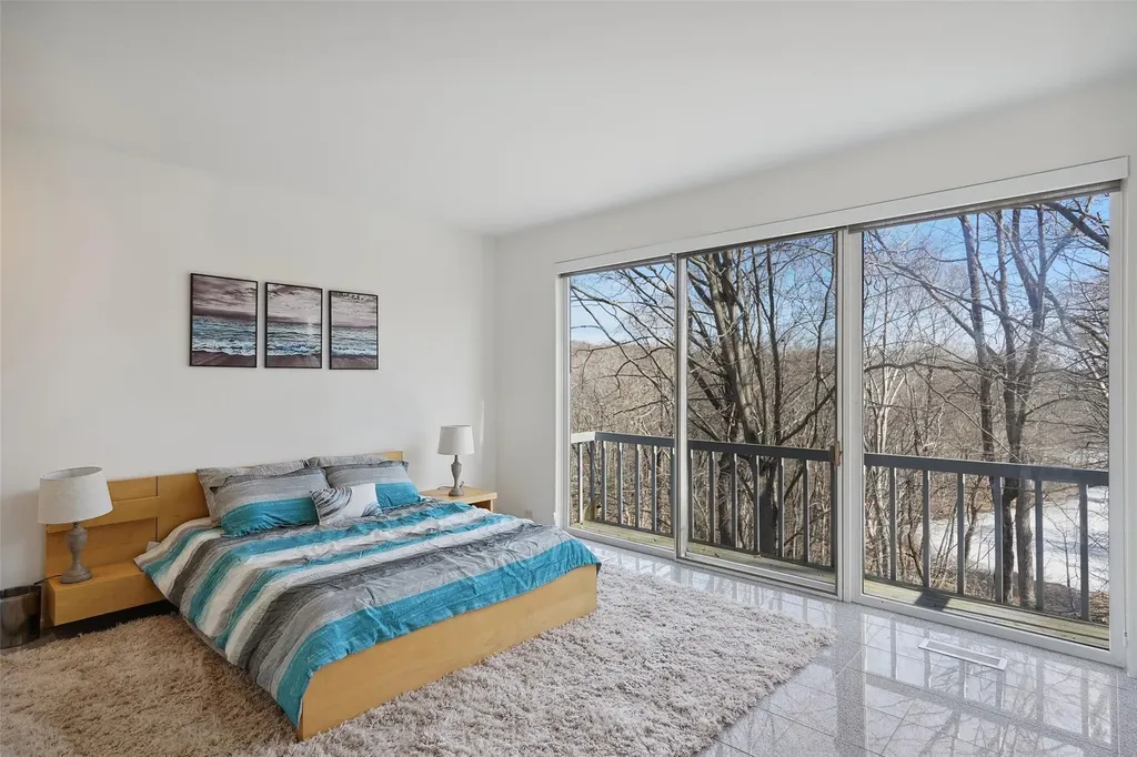 15 Sarles Road Pound Ridge NY 10576