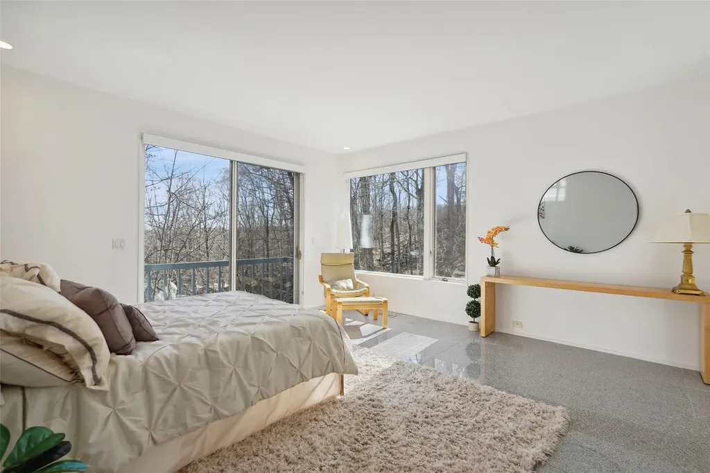 15 Sarles Road Pound Ridge NY 10576