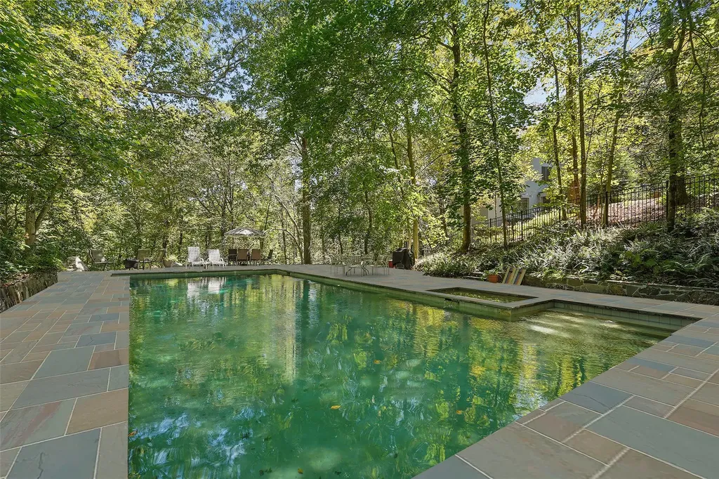 15 Sarles Road Pound Ridge NY 10576