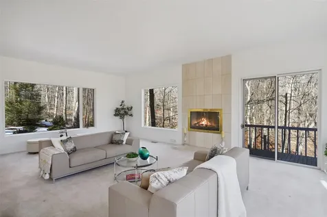 15 Sarles Road Pound Ridge NY 10576