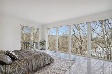 15 Sarles Road Pound Ridge NY 10576