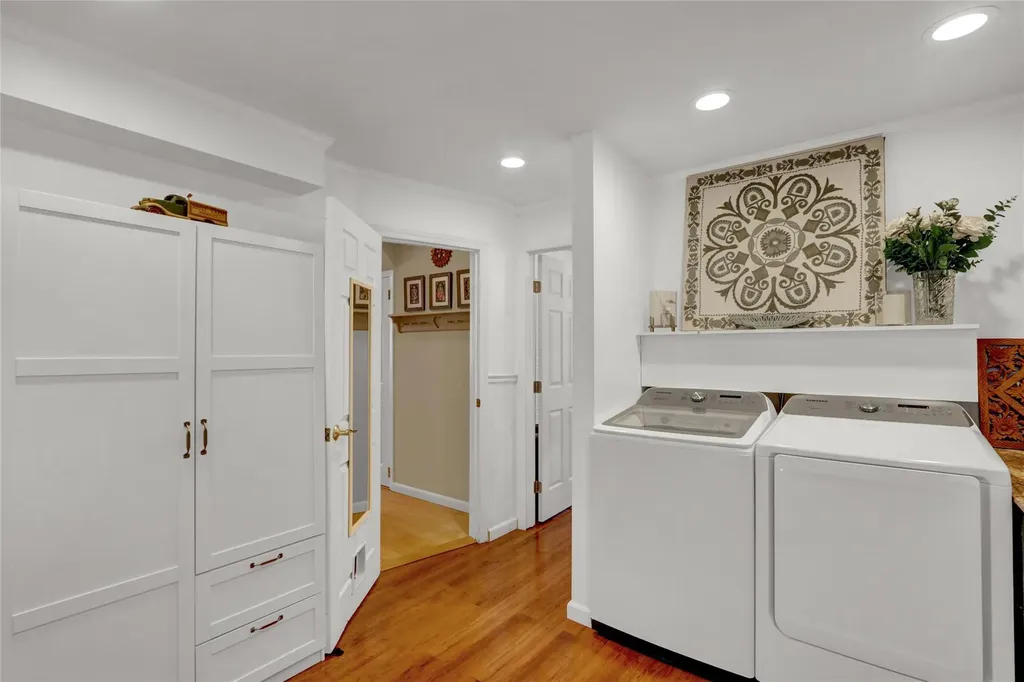 4 Laurel Place Bethpage NY 11714