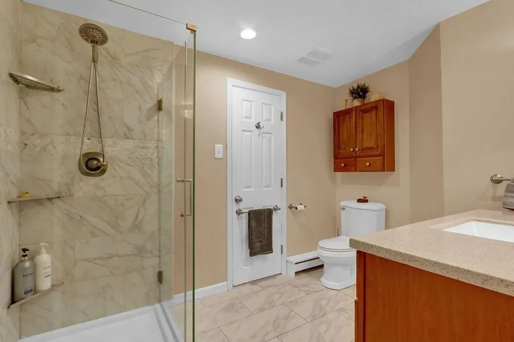 4 Laurel Place Bethpage NY 11714