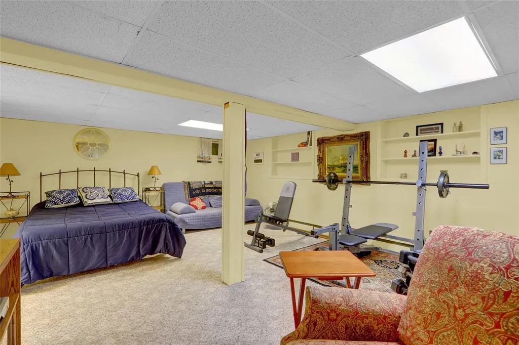 4 Laurel Place Bethpage NY 11714