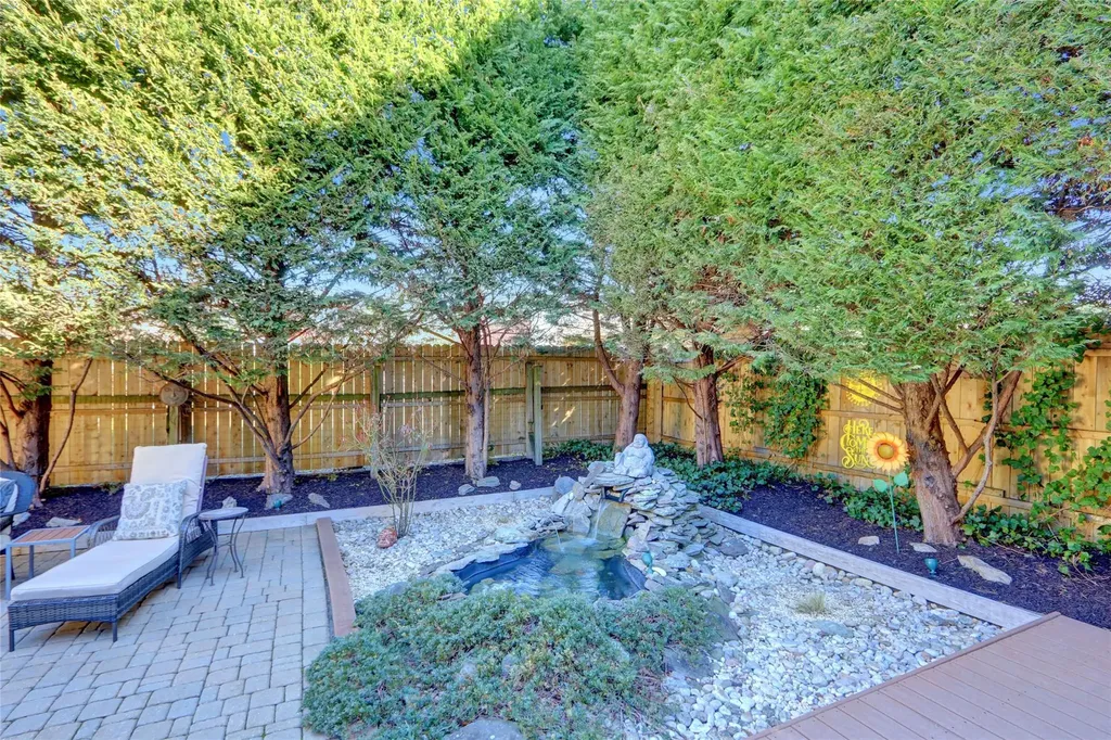4 Laurel Place Bethpage NY 11714