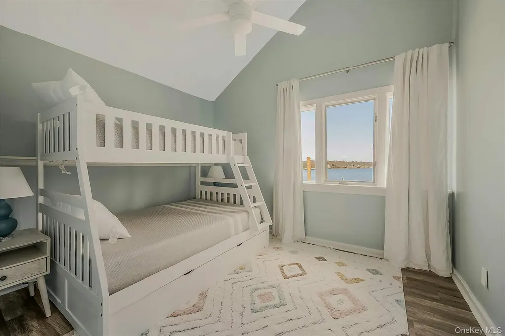 370 Fishermans Beach Road Cutchogue NY 11935