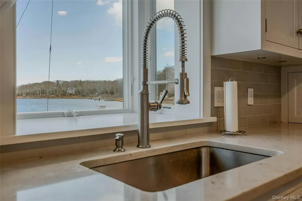 370 Fishermans Beach Road Cutchogue NY 11935