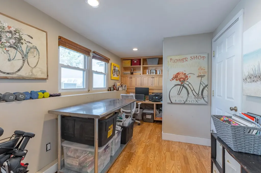 33 Community Road Bay Shore NY 11706