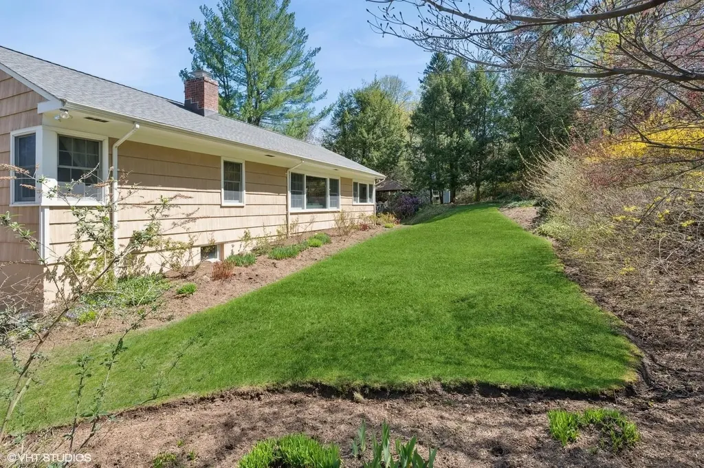 30 Birch Way Tarrytown NY 10591