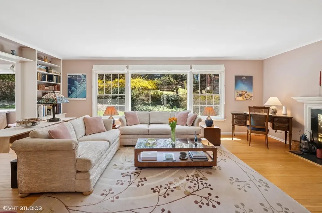 30 Birch Way Tarrytown NY 10591