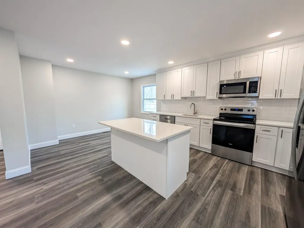 206 Longfellow Drive Mastic Beach NY 11951