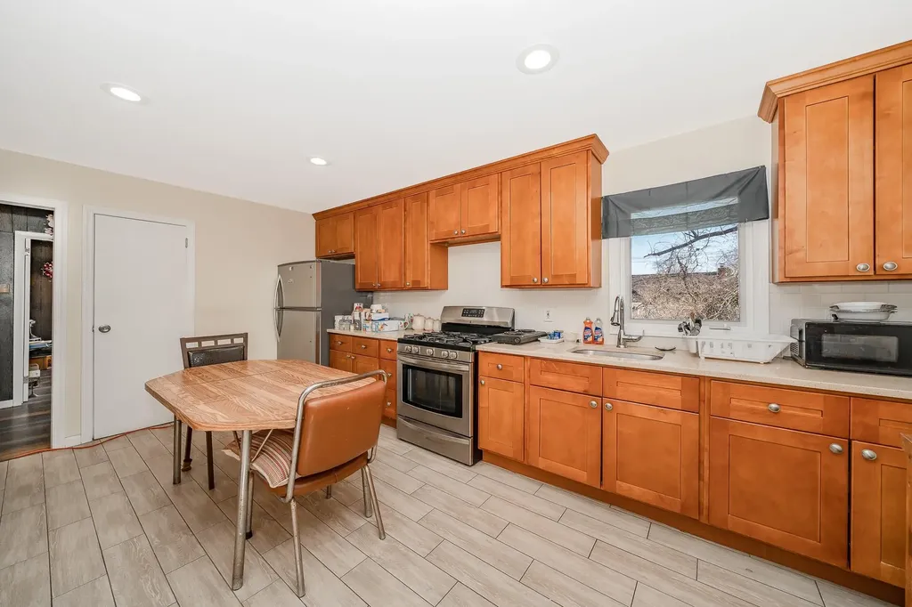 3 Beta Drive Amityville NY 11701