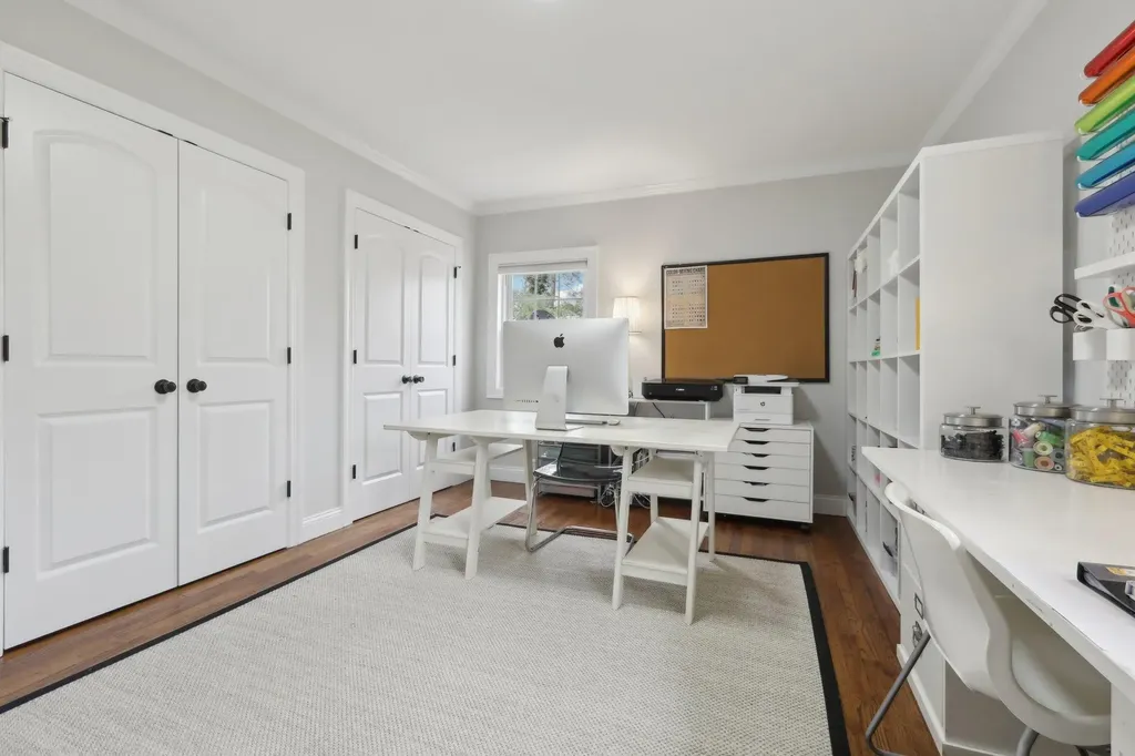 52 Stony Run New Rochelle NY 10804