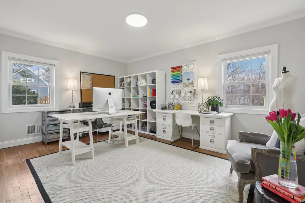 52 Stony Run New Rochelle NY 10804