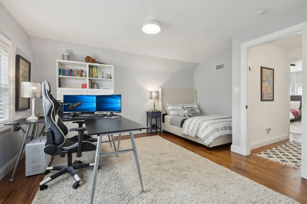 52 Stony Run New Rochelle NY 10804