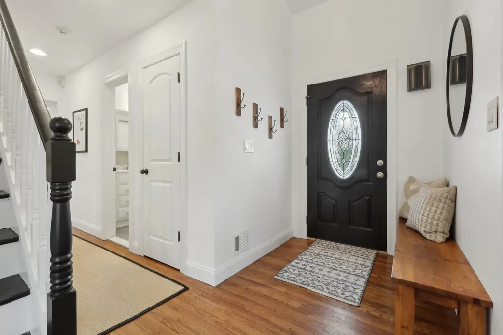 52 Stony Run New Rochelle NY 10804