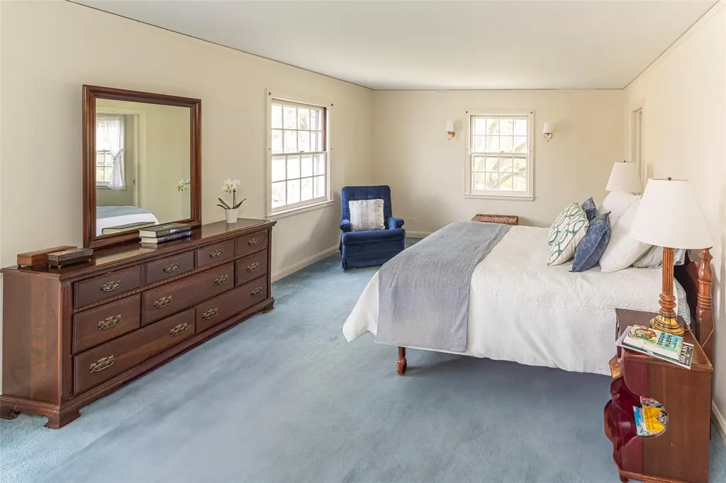 8 Crows Nest Road Bronxville NY 10708