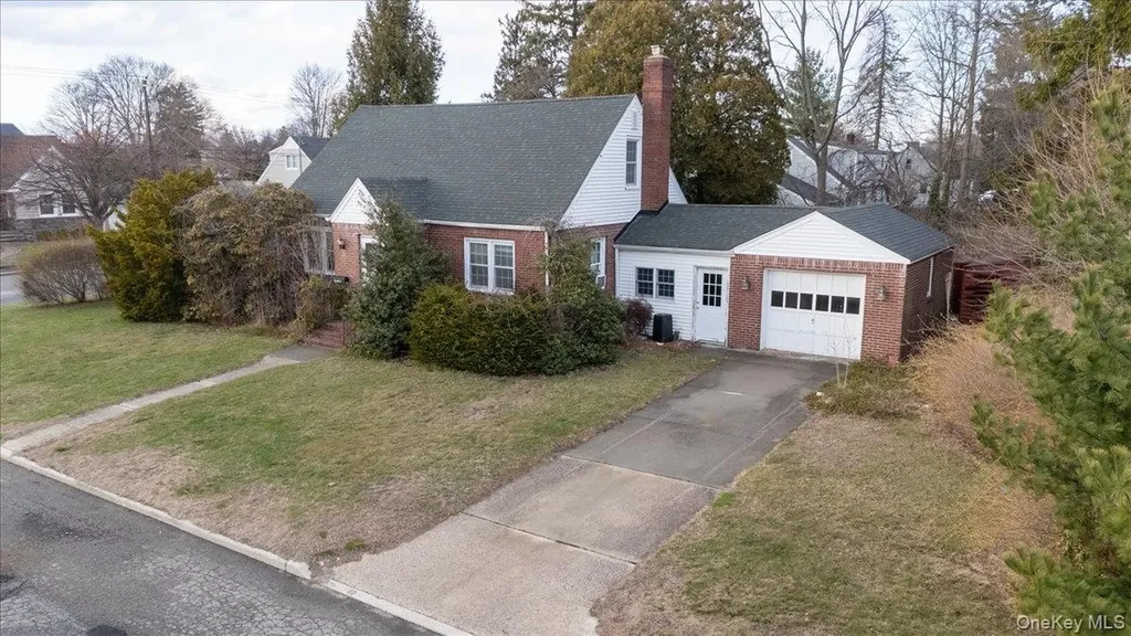 74 Floral Avenue Bethpage NY 11714