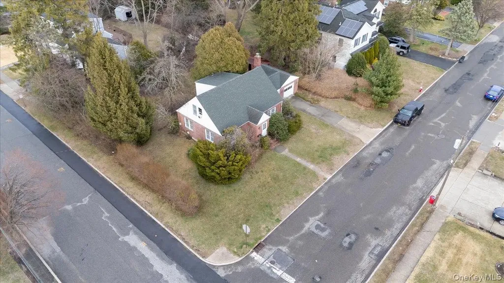 74 Floral Avenue Bethpage NY 11714