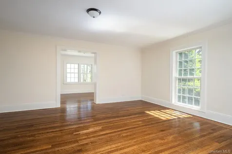 67 3rd Street Garden City NY 11530