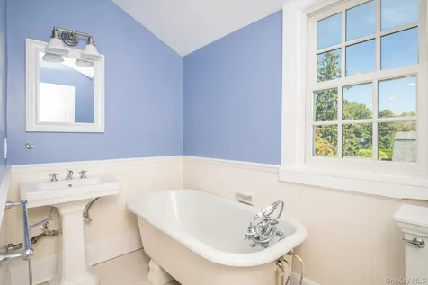 67 3rd Street Garden City NY 11530