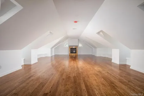 67 3rd Street Garden City NY 11530