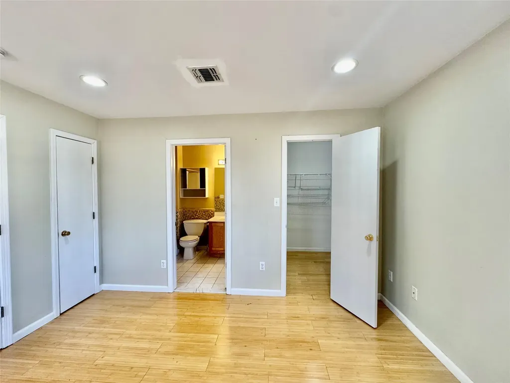 29 Peach Place Middletown NY 10940