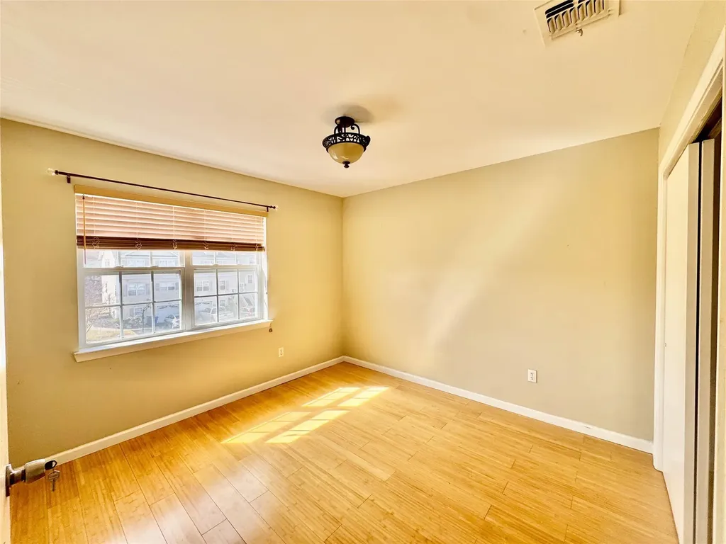 29 Peach Place Middletown NY 10940