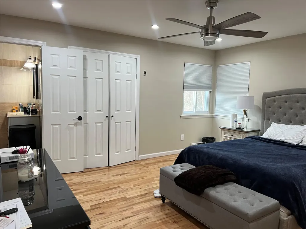 483 Ralph Avenue Central Islip NY 11722