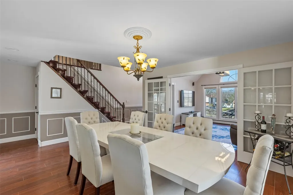 139 Juniper Avenue Ronkonkoma NY 11779